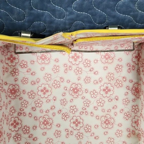 Vintage Skipper Carrying Case, Skipper Doll and Accessories